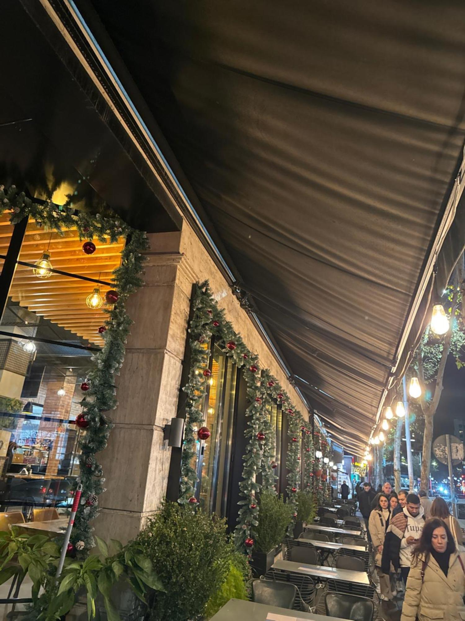 Hotel Tirona Тирана Экстерьер фото